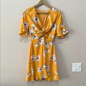 Miami Floral Yellow Ruffle Sleeve Key Hole Cut Out Dress Size XS